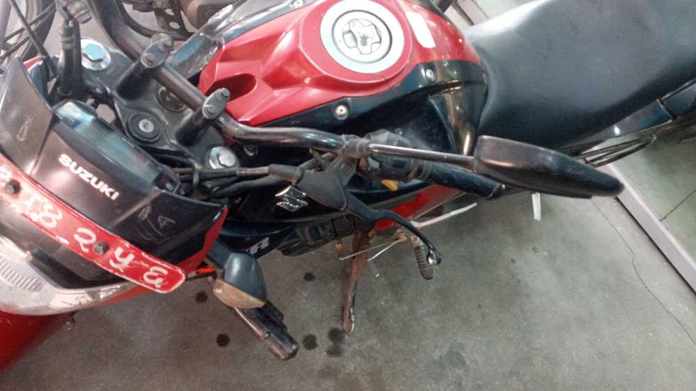 2016 Suzuki Gixxer 150, photo 2