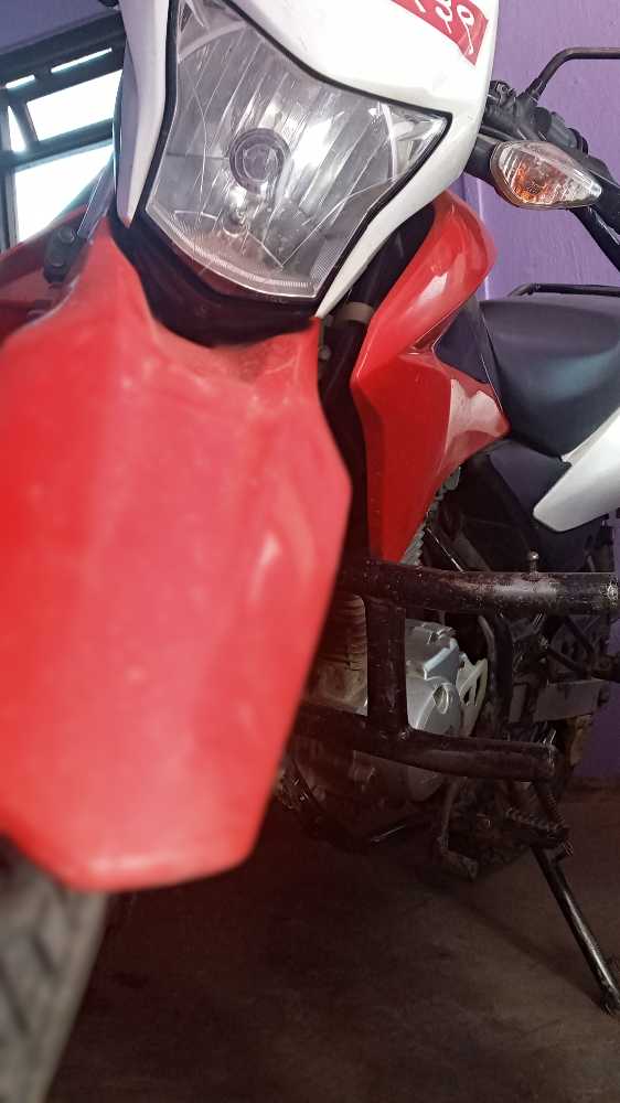 2016 Honda XR150L, photo 2