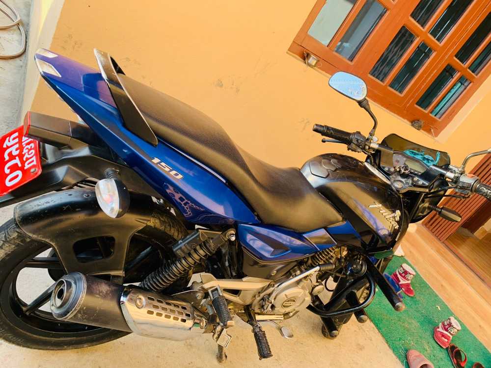 2014 Bajaj Plusar 150, photo 4