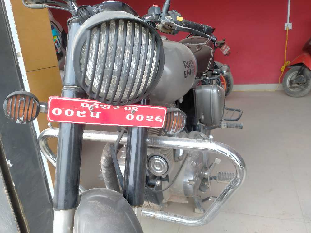 2020 Royal Enfield Classic 350, photo 2