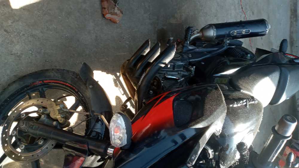 2018 Bajaj Plusar 220, photo 3