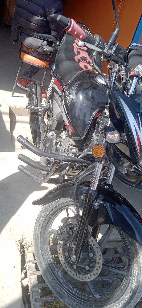 2016 Honda Shine, photo 2