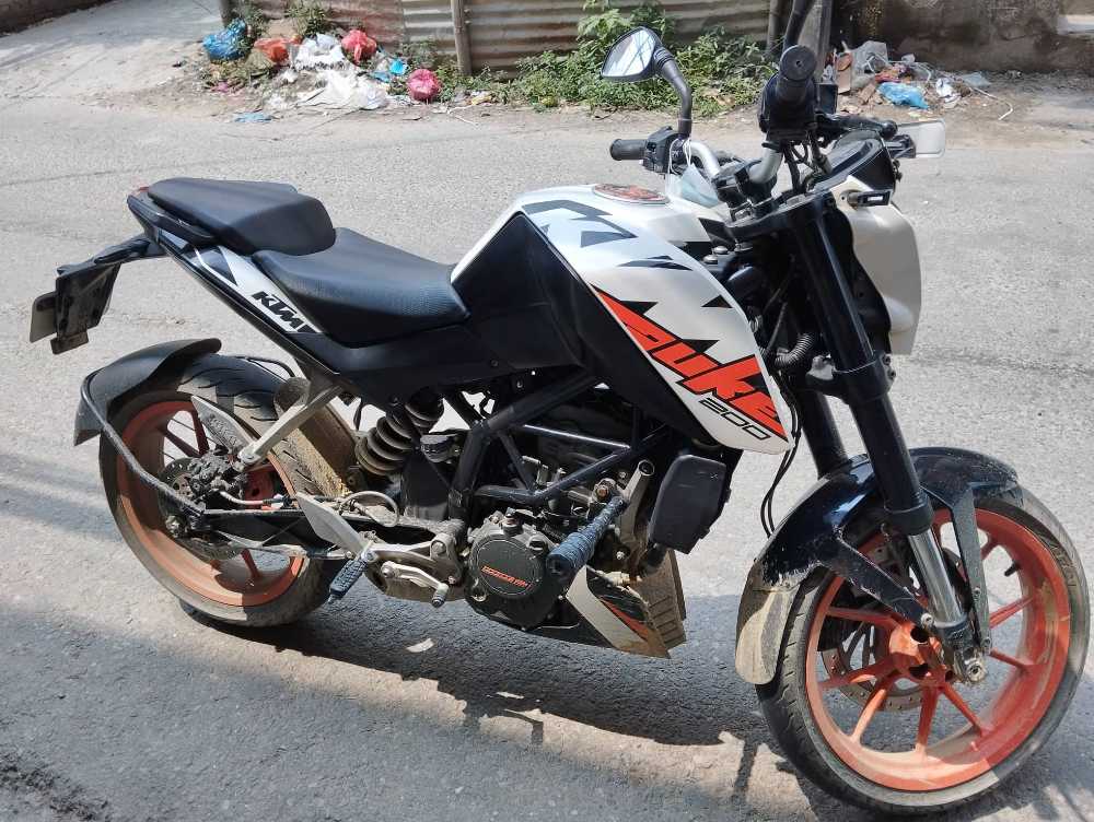 2019 KTM Duke 200, photo 3