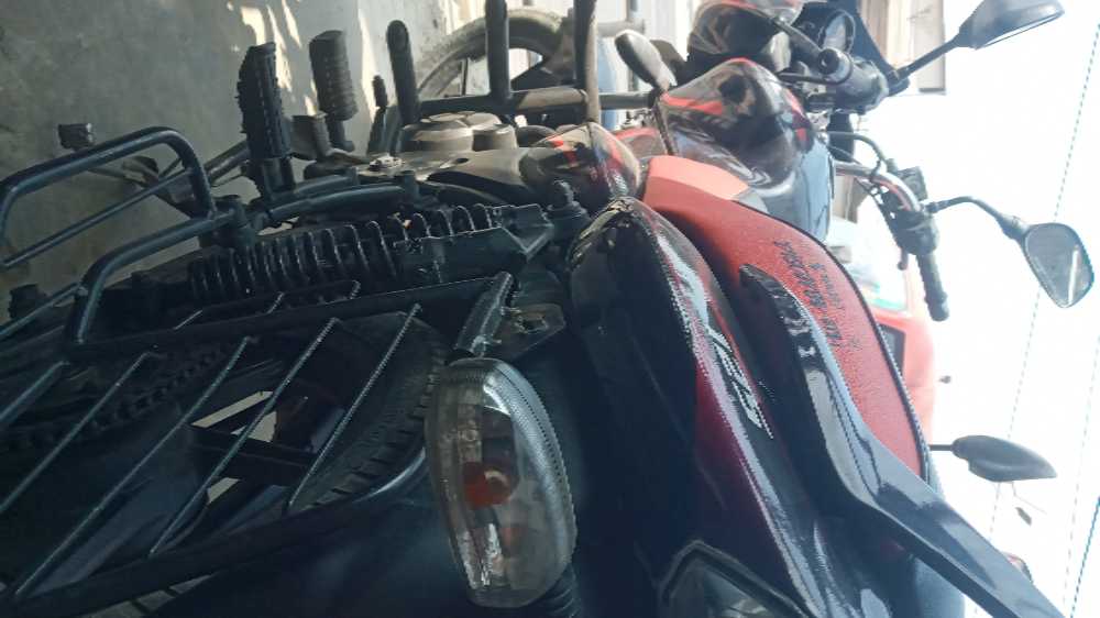 2011 Bajaj Discover 125, photo 3