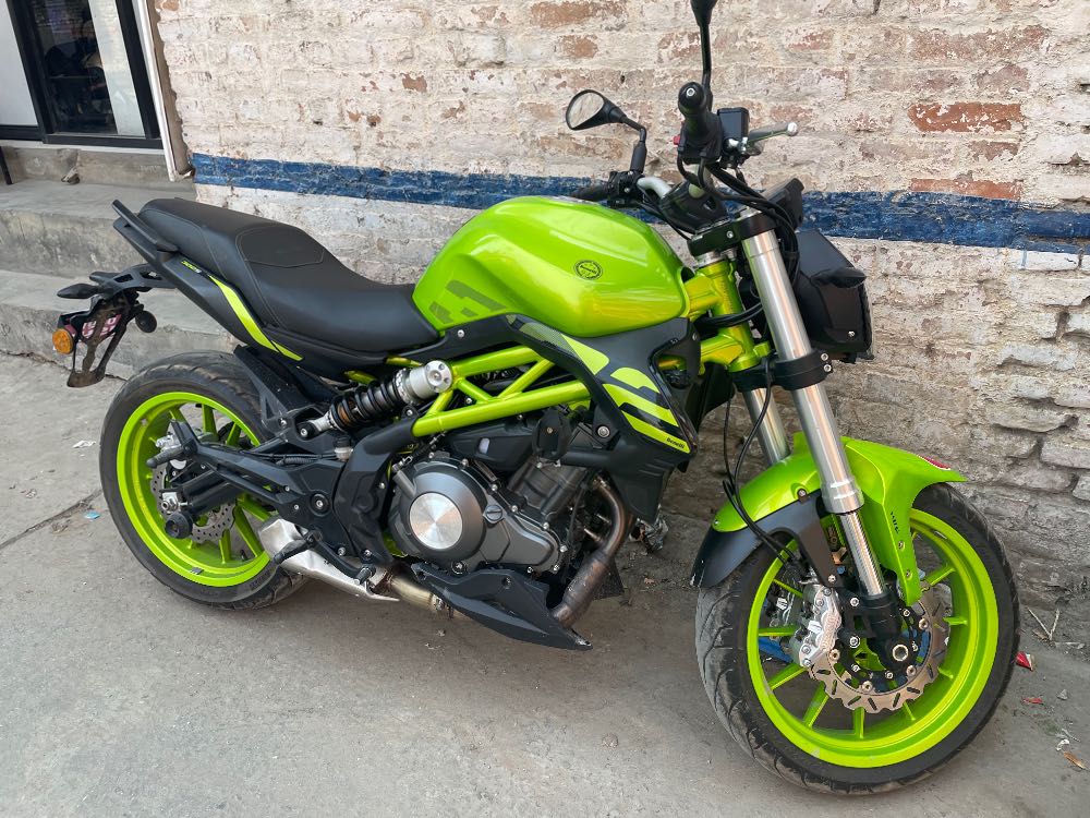 2020 Benelli 302S