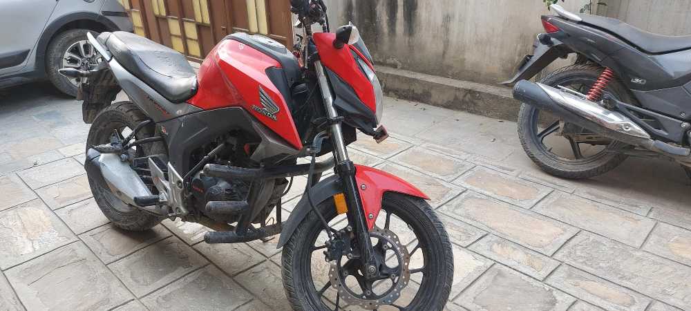 2016 Honda CB Hornet, photo 3