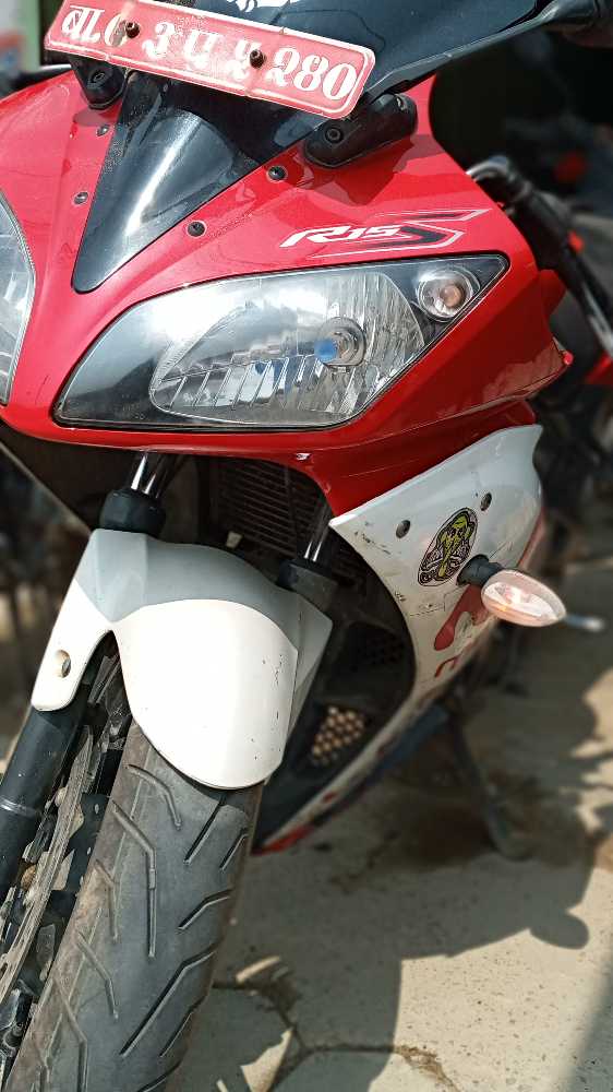 2016 Yamaha R15, photo 2