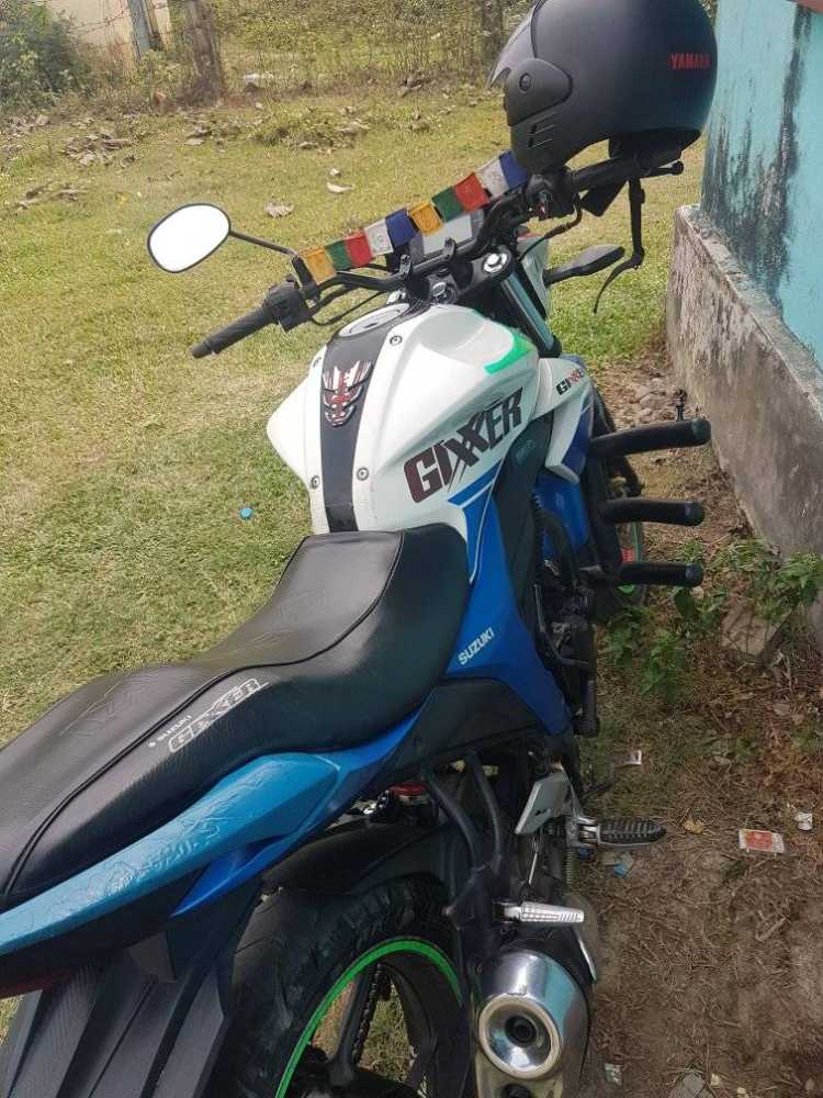 2016 Suzuki Gixxer 150, photo 3