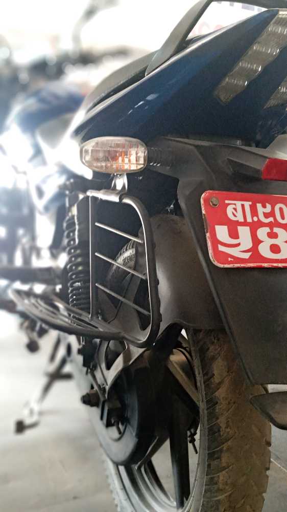 2017 Bajaj Plusar 150, photo 2