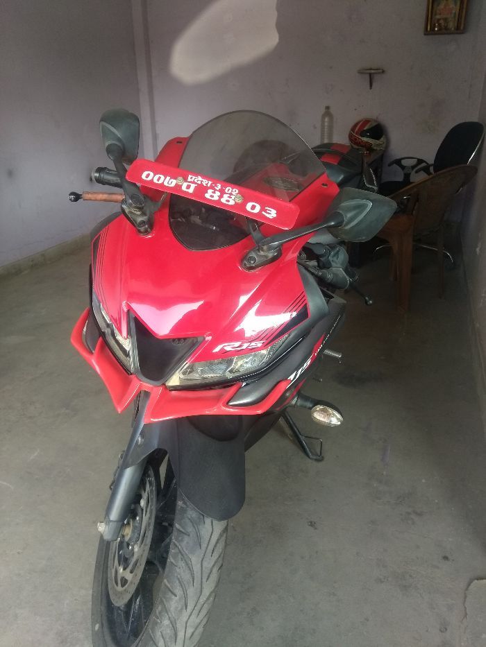 2019 Yamaha R15