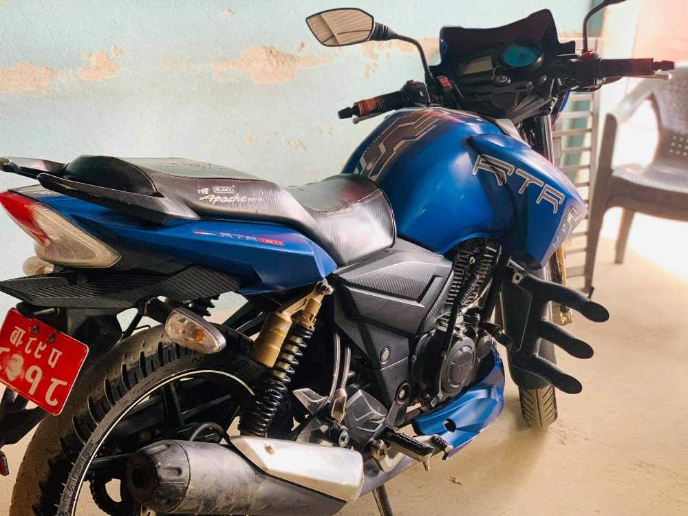 2017 TVS Apache RTR 180, photo 4