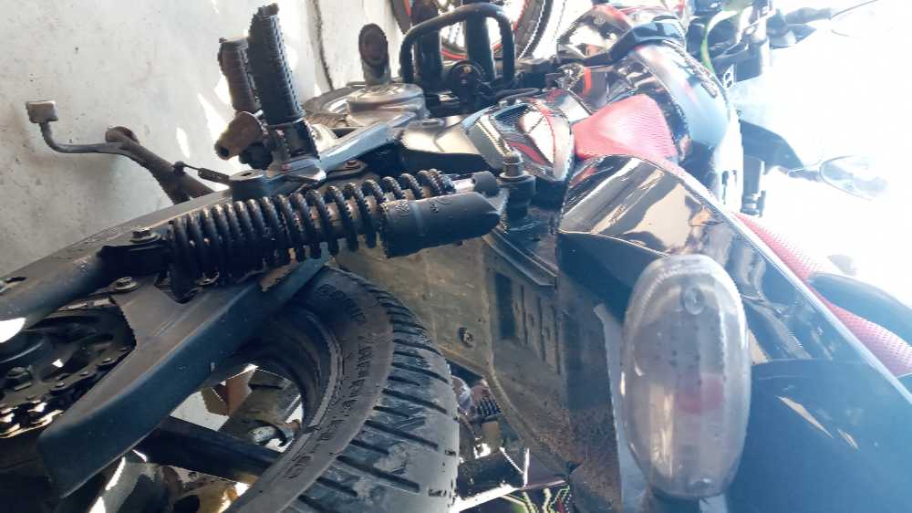 2016 Bajaj Plusar 220, photo 2