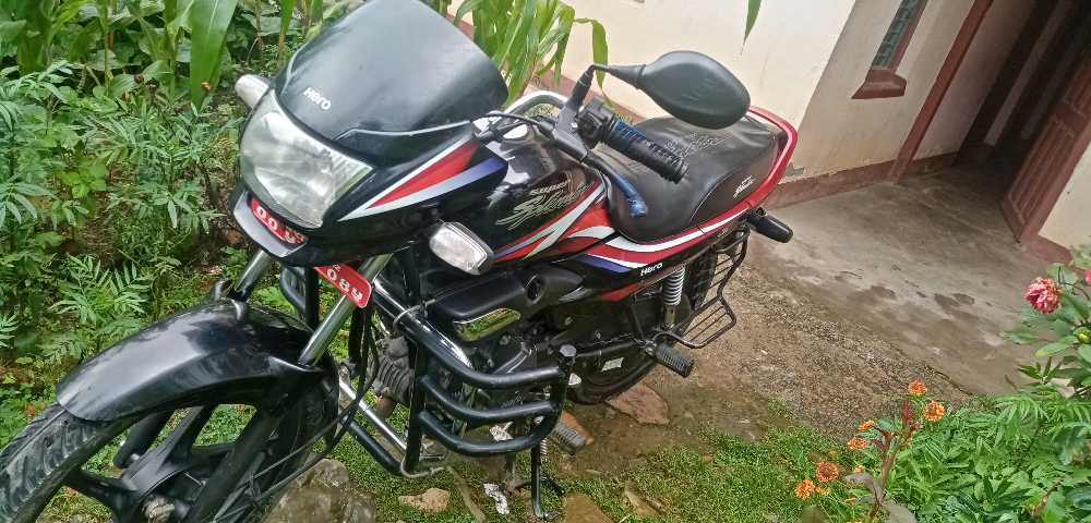 2019 Hero Splendor, photo 2