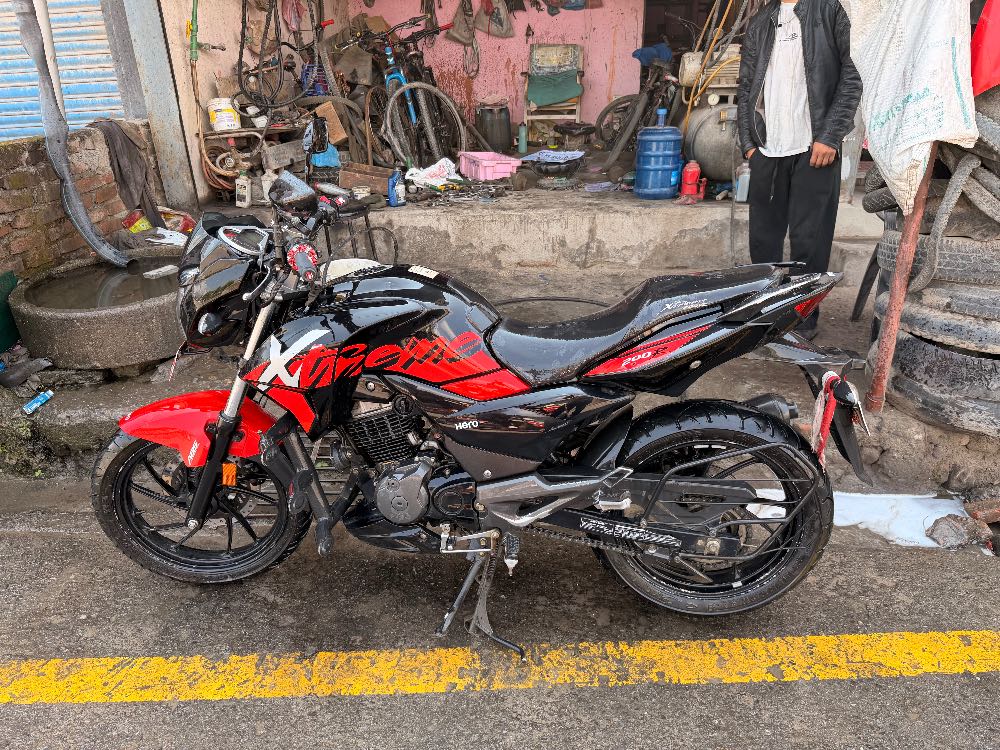2019 Hero Xtreme