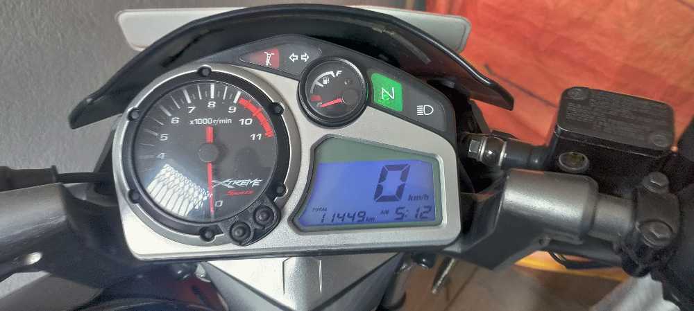 2018 Hero Xtreme, photo 2