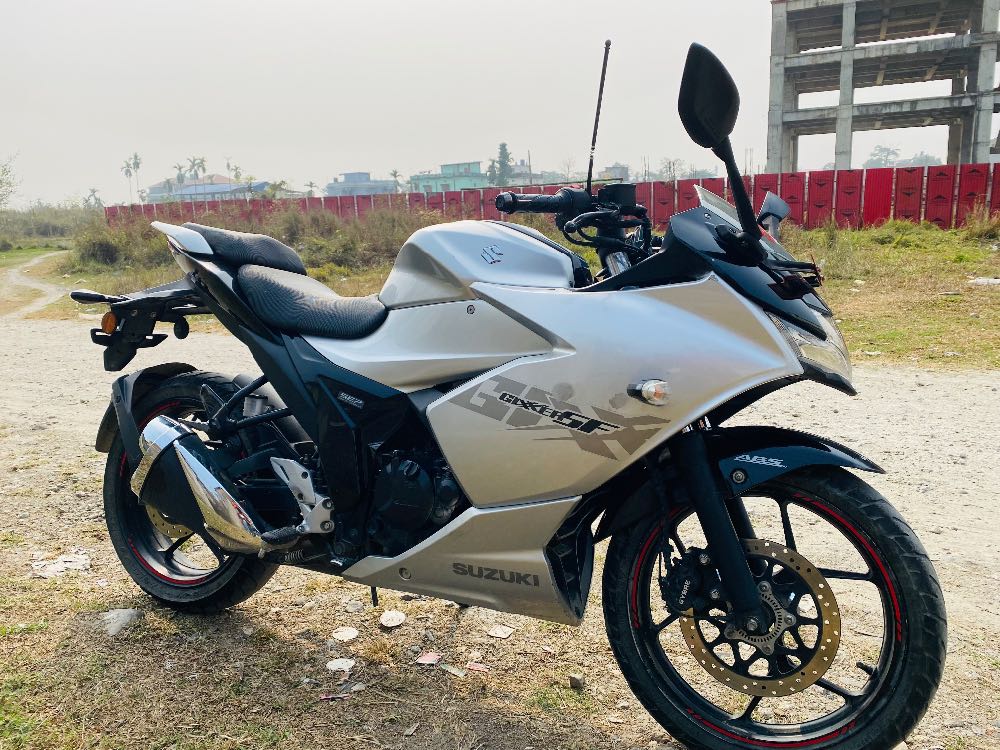 2019 Suzuki Gixxer 150, photo 4