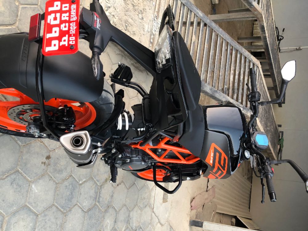 2023 KTM Duke 250, photo 4