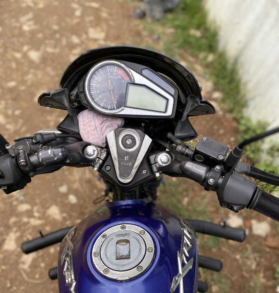 2014 Hero Xtreme, photo 4