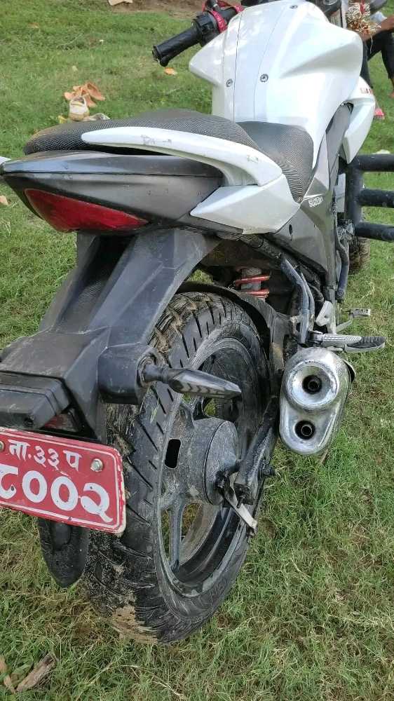 2014 Suzuki Gixxer 150, photo 3