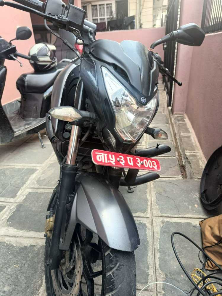 2017 Bajaj NS 200, photo 2