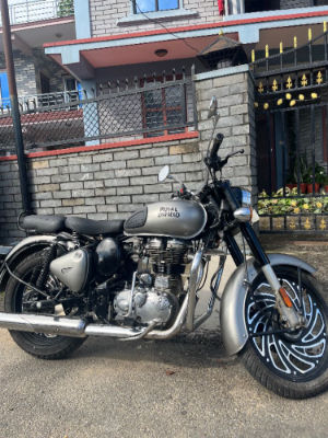 2020 Royal Enfield Classic 350, photo 2