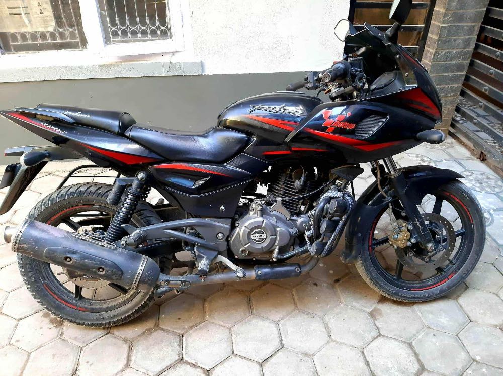 2017 Bajaj Plusar 150