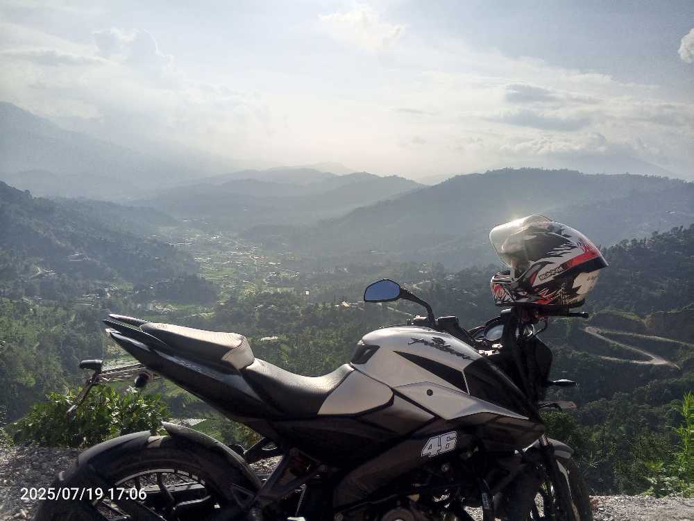 2017 Bajaj NS 160, photo 3