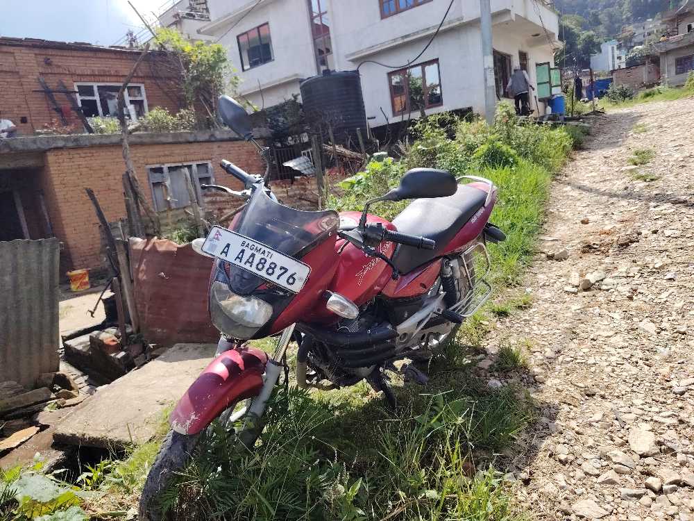 2010 Bajaj Plusar 150