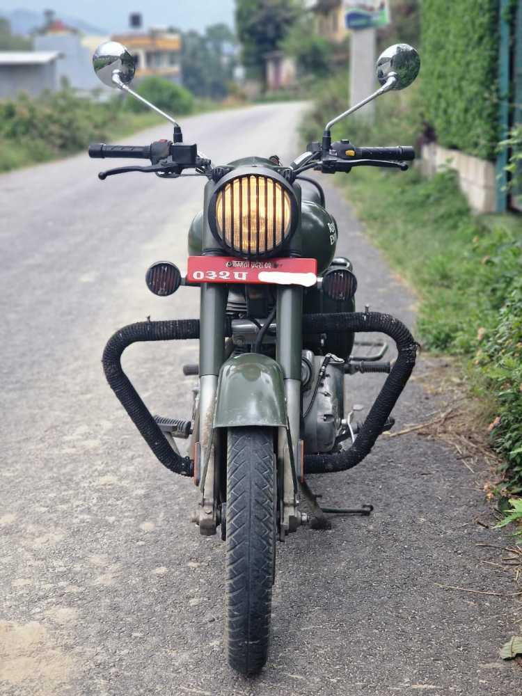 2021 Royal Enfield Bullet 350, photo 2