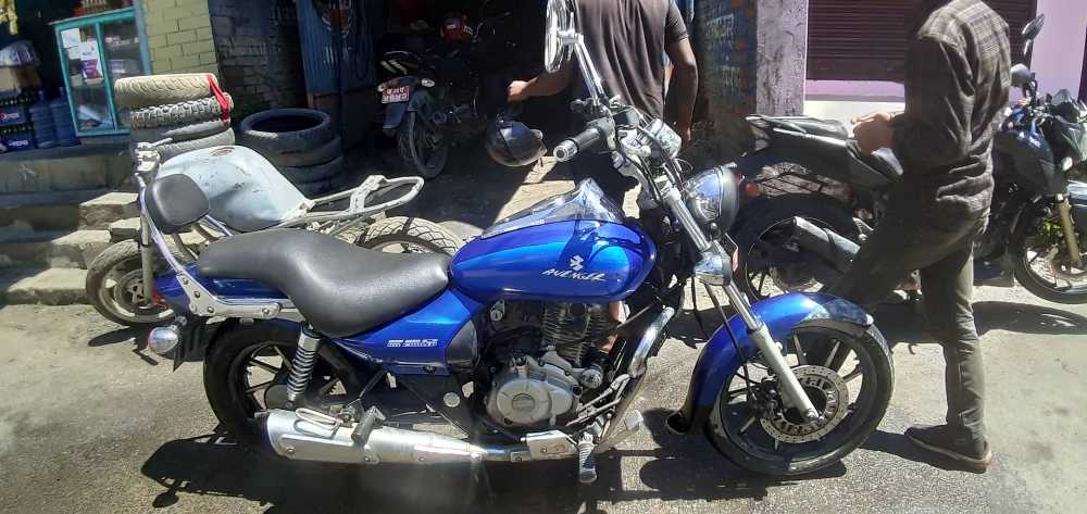 2013 Bajaj Avenger 220