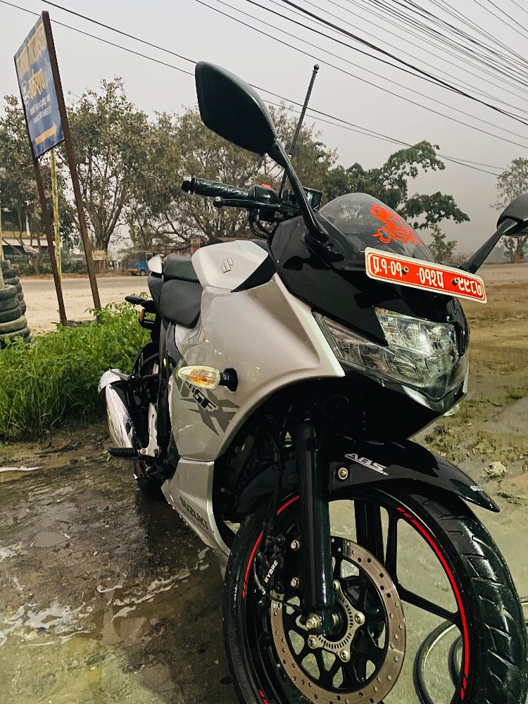 2019 Suzuki Gixxer 150, photo 3
