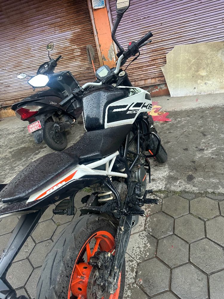 2020 KTM Duke 200, photo 6