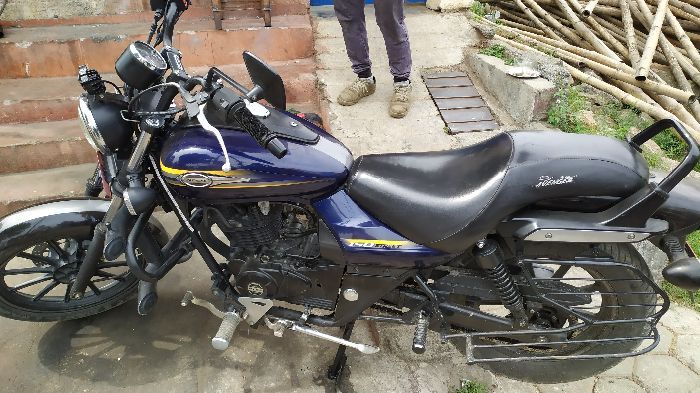 2017 Bajaj Avenger 150, photo 2