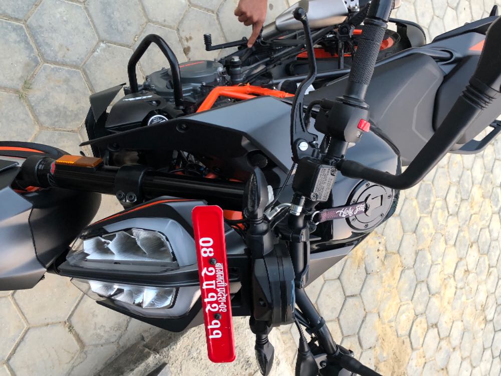 2023 KTM Duke 250, photo 3
