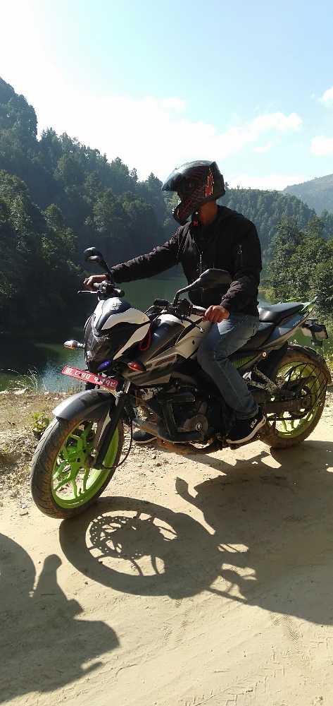 2017 Bajaj NS 200, photo 2