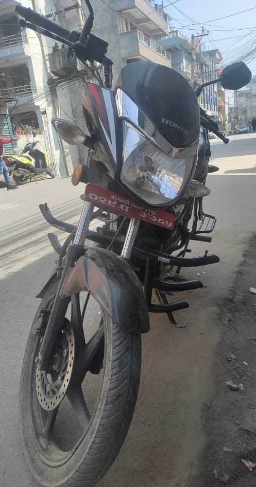 2021 Honda Shine, photo 3