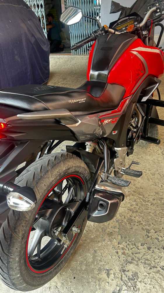 2017 Honda CB Hornet, photo 6