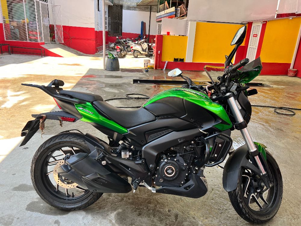 2022 Bajaj Dominar 400, photo 2