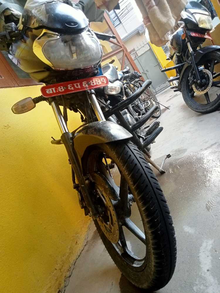 2010 Bajaj Discover 150, photo 2