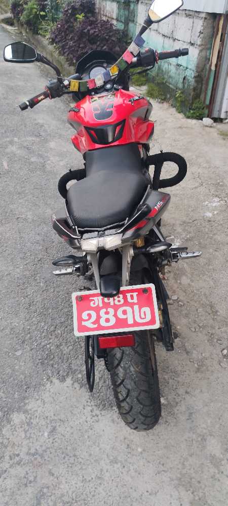 2018 Bajaj NS 200, photo 2