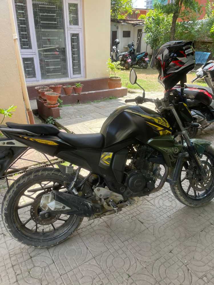 2019 Yamaha FZS, photo 2