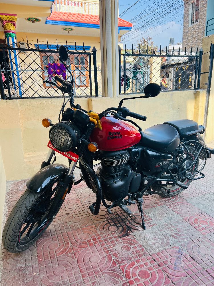 2020 Royal Enfield Classic 350, photo 2