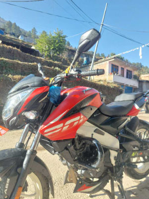 2020 Bajaj NS 200