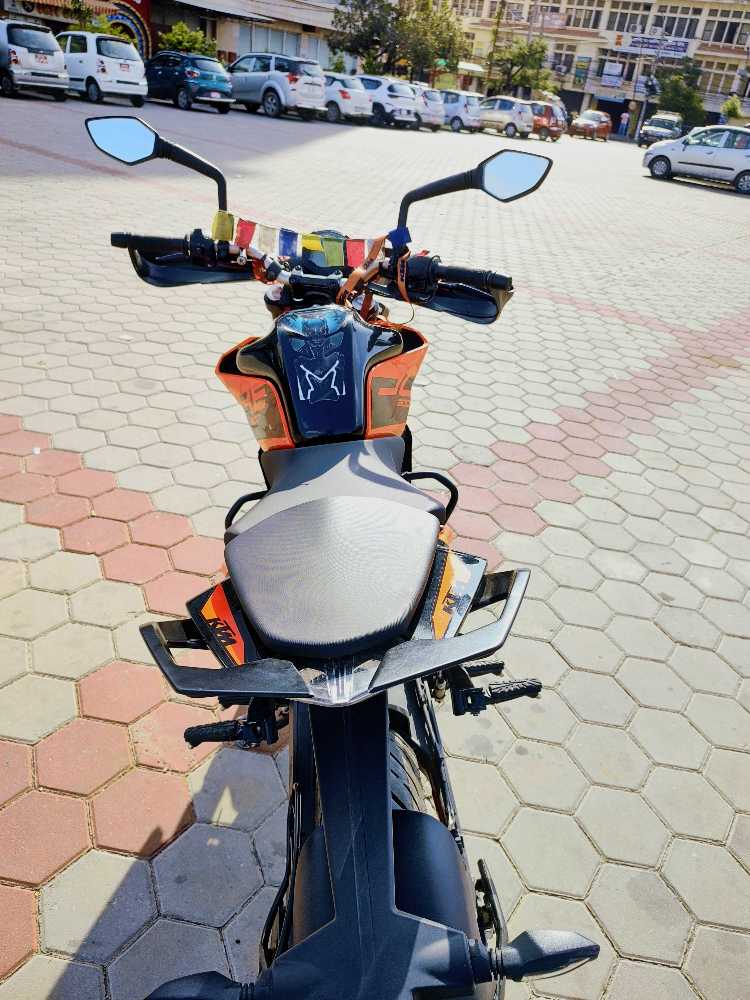 2022 KTM Duke 200