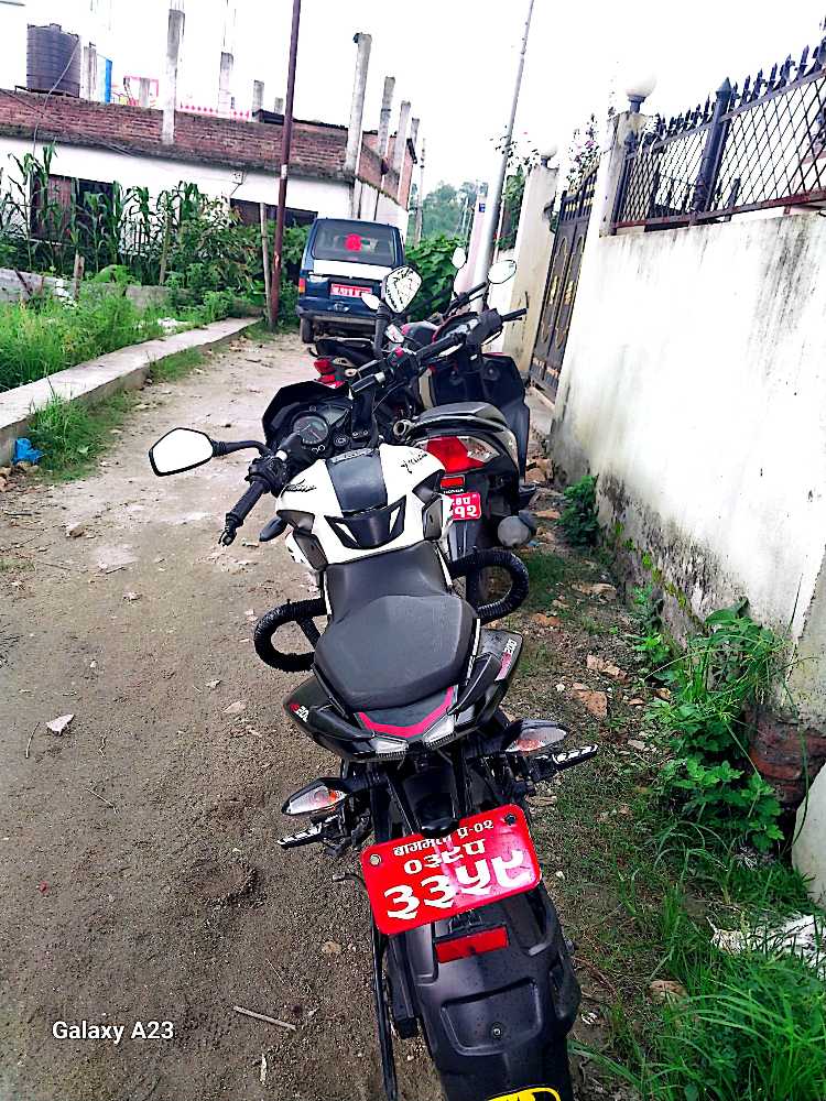 2022 Bajaj NS 200, photo 3