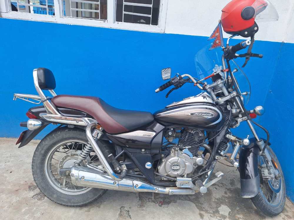 2020 Bajaj Avenger 220