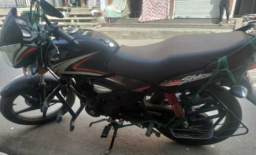 2021 Honda Shine, photo 2
