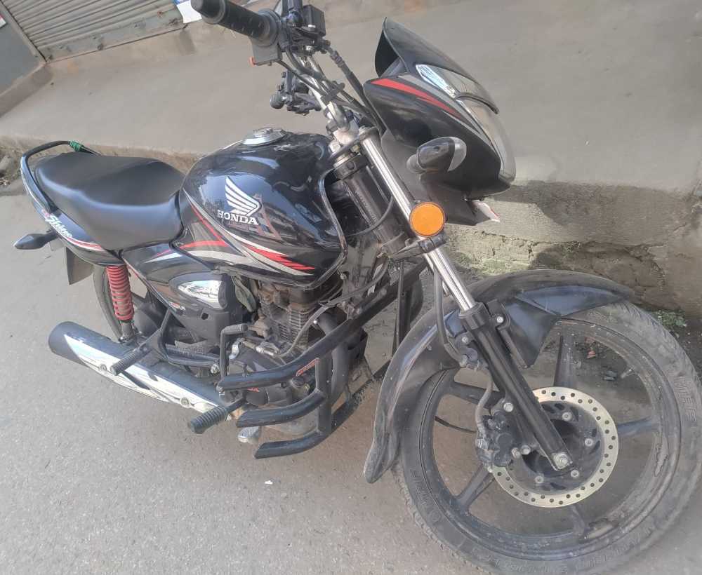 2021 Honda Shine, photo 4