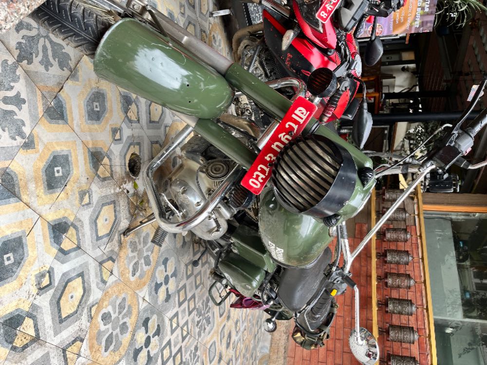 2017 Royal Enfield Classic 350, photo 4
