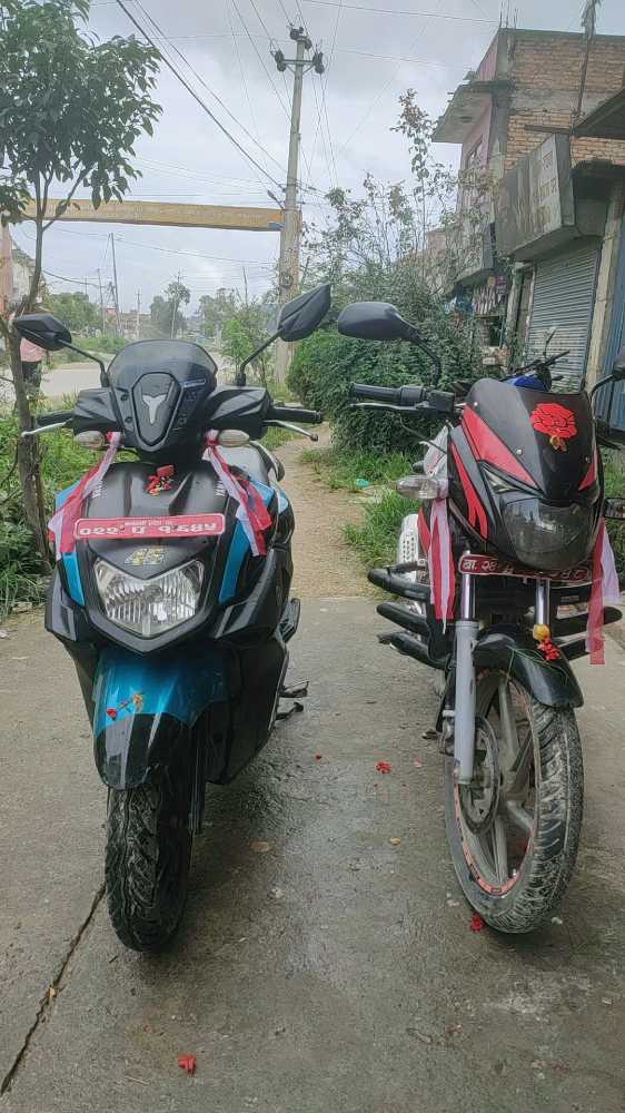 2020 Yamaha R15, photo 2